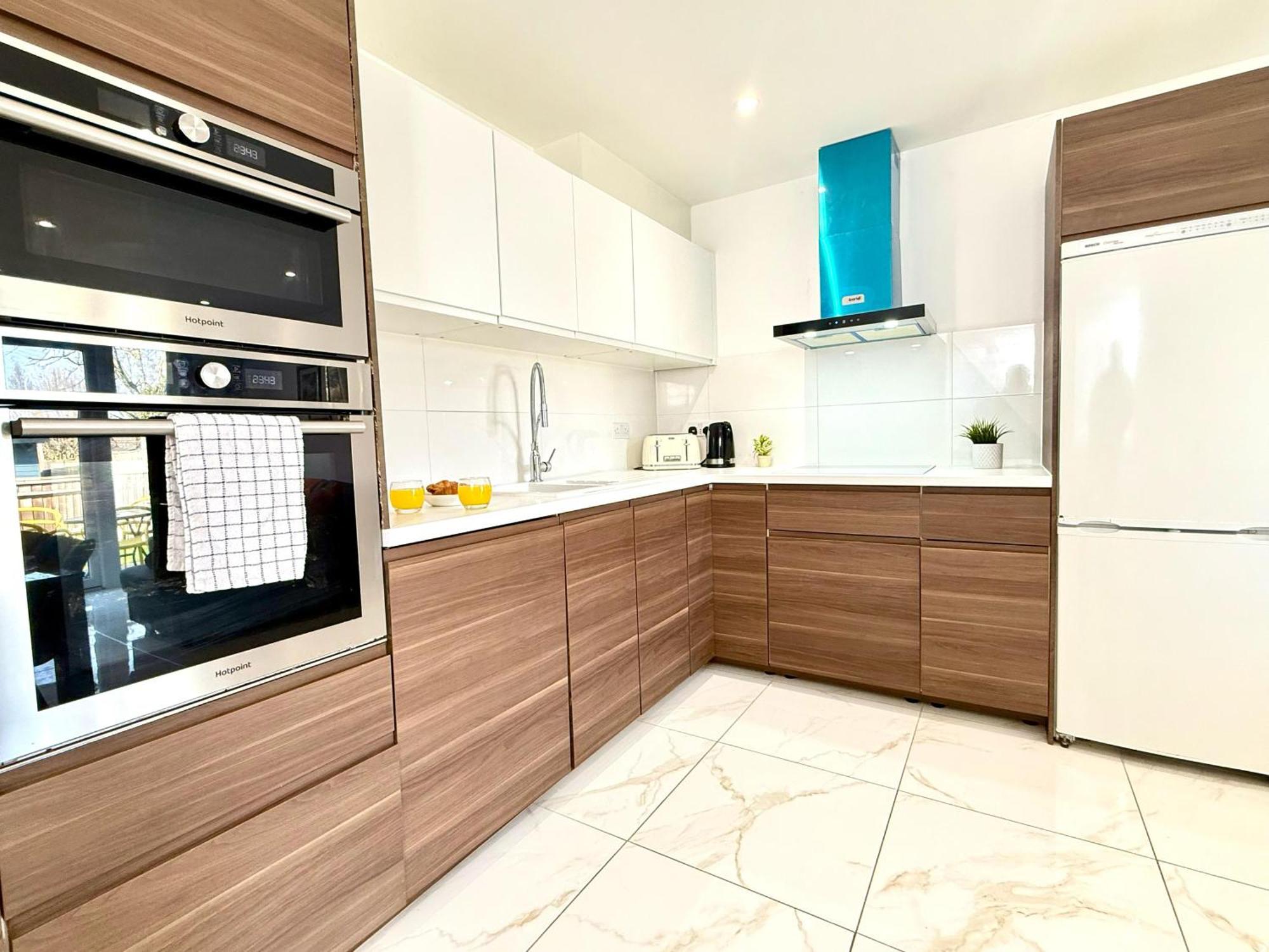 Panorama House, Luxury 2-Bedroom Apartment 2 Kidlington Exterior foto